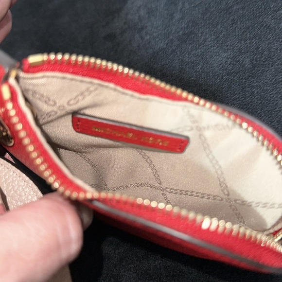 Michael Khors Heart-Shaped Wristlet Trio - Red, Pink, Cream - Picture 8 of 13